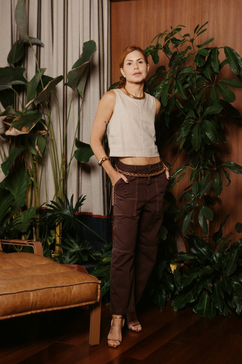 Calça Brim Bolsos