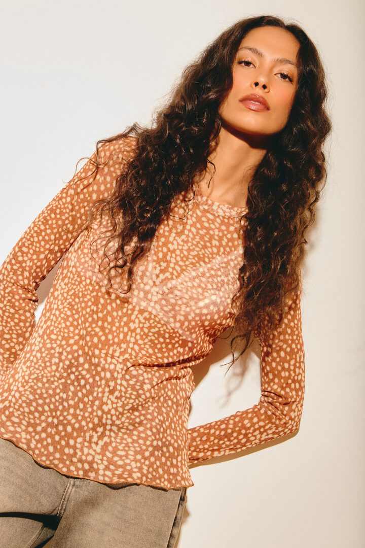 Blusa Tule Poá
